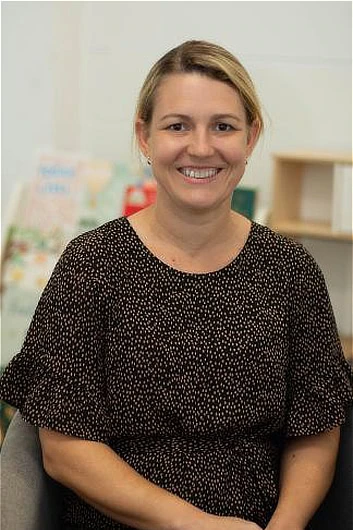 Nurture and Thrive - Michelle Goodsall